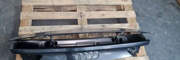 Audi A7 S7 4G Tailgate/trunk spoiler 4G8827086 LZ7S