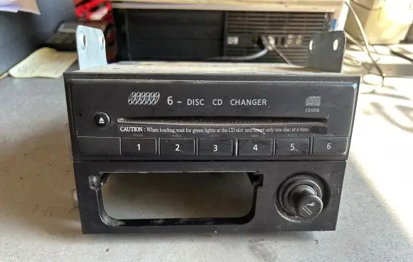 CD/DVD changer