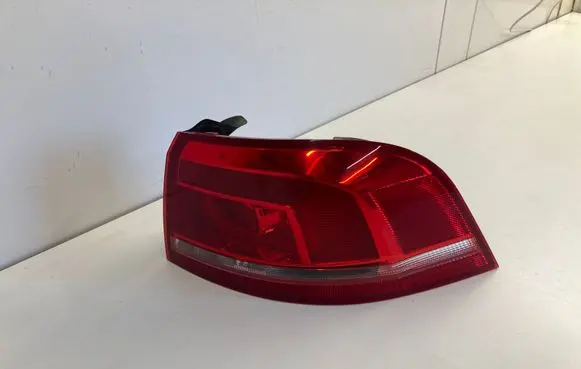 Volkswagen PASSAT B7 Rear/tail lights 3F945096E