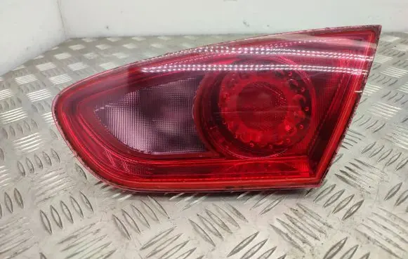 Seat Leon (1P) Tailgate rear/tail lights 1P0945094F
