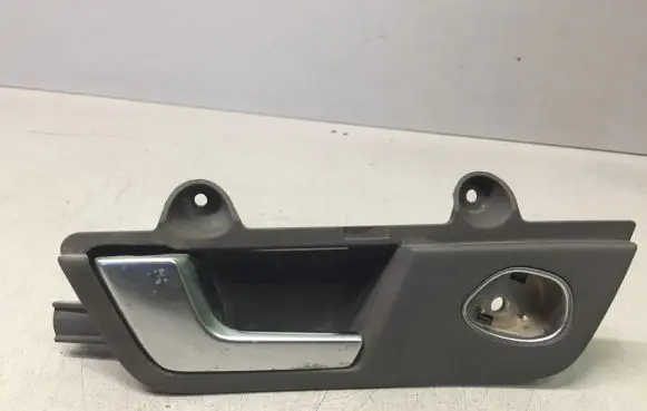 Audi A4 S4 B6 8E 8H Front door interior handle 8E2837019A