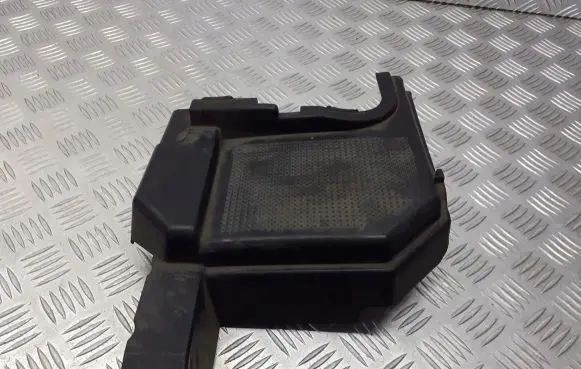 Mercedes-Benz C W202 Engine cover (trim) A1111410021