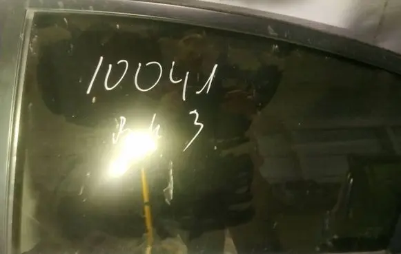 Mazda 3 I Rear door window glass as2