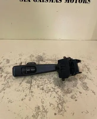Volvo V50 Indicator stalk 17D770