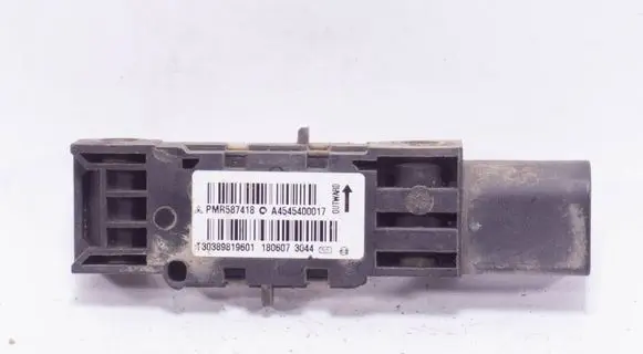 Mitsubishi Colt Airbag deployment crash/impact sensor A4545400017 PMR587418 T30389819601
