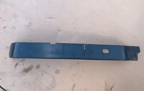 Volvo 850 Under headlight/headlamp trim 6817036