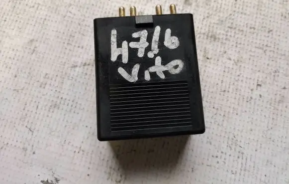 Mercedes-Benz Vito Viano W639 Other relay 0135454832 898690000 EG0010