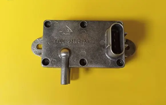 Ford Cougar Air pressure sensor F7UE9J460AA