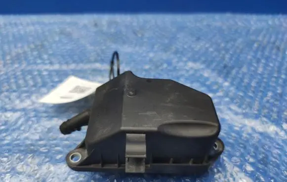Mercedes-Benz SLK R171 Oil breather separator A2720160134