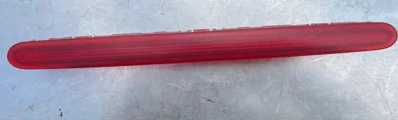 Volkswagen Touran I Third/center stoplight 1t0945097a