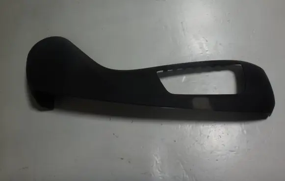 BMW 7 F01 F02 F03 F04 Front door seat control surround trim 7317440