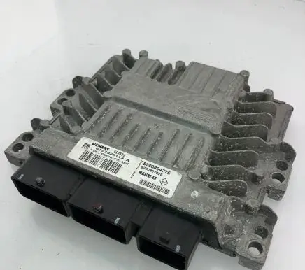 Renault Megane II Engine control unit/module 8200807626 8200804775 S122326113A