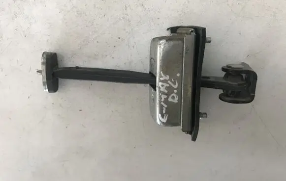 Ford Focus C-MAX Rear door check strap stopper 3M51P23500AF