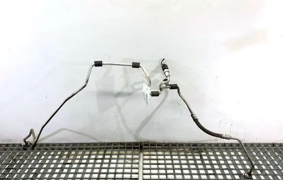 Volkswagen Jetta VI Air conditioning (A/C) pipe/hose 5C0820741B