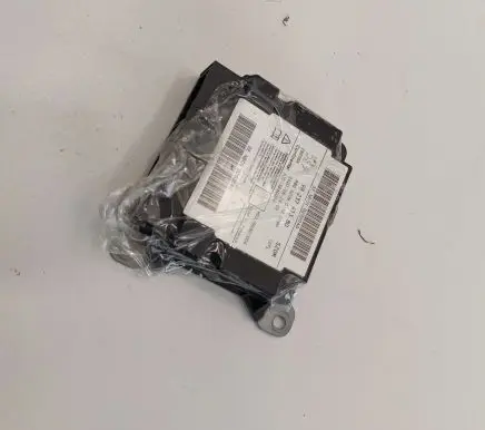 Peugeot 208 Airbag control unit/module 9823741380