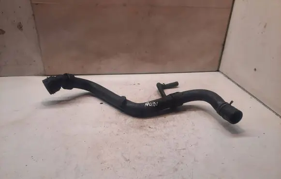 Audi A4 S4 B5 8D Engine coolant pipe/hose 4B0121101E