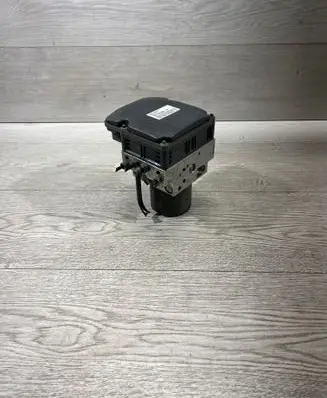 BMW X5 E70 ABS Pump 6793492 6793488 DSCE7071