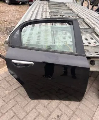 Alfa Romeo 159 Rear door 50513856