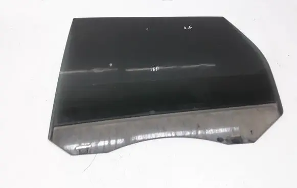Ford Focus Rear door window glass 43R001108