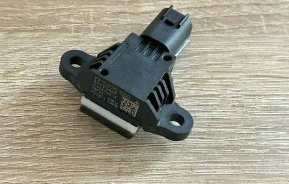 Ford Mustang VI Airbag deployment crash/impact sensor DG1314C676AA 5147636 2145646