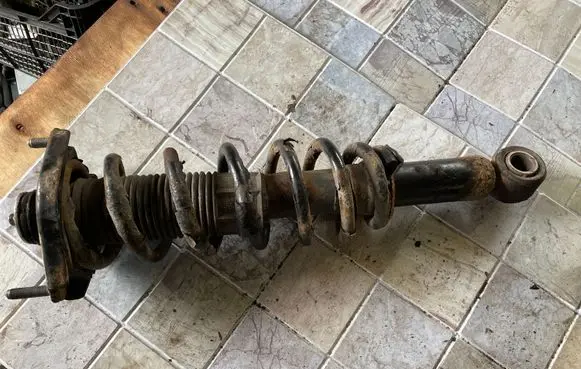 Toyota Corolla Verso AR10 Rear shock absorber with coil spring 