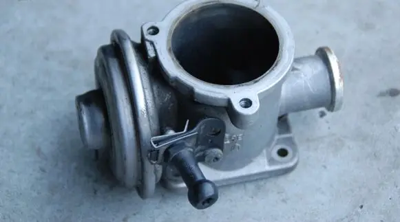 BMW X5 E70 EGR valve 7804351