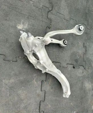 BMW X5 G05 Front wheel hub spindle knuckle 68766655