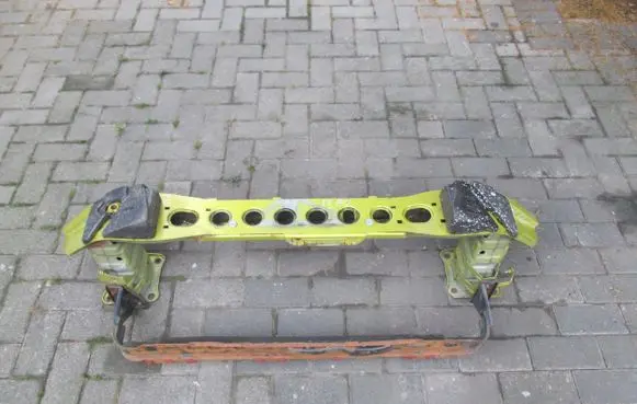 Ford Focus Front bumper cross member