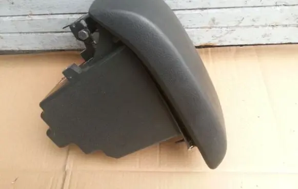 Ford Mondeo MK IV Armrest 