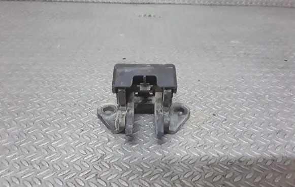 Volkswagen Transporter - Caravelle T5 Loading door lock loop/hook striker 