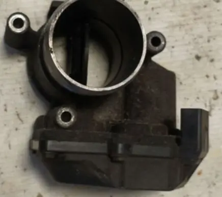 Skoda Octavia Mk2 (1Z) Throttle valve 03L128063R A2C31762900 08121172037