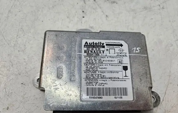 Renault Scenic II - Grand scenic II Airbag control unit/module 8200411956