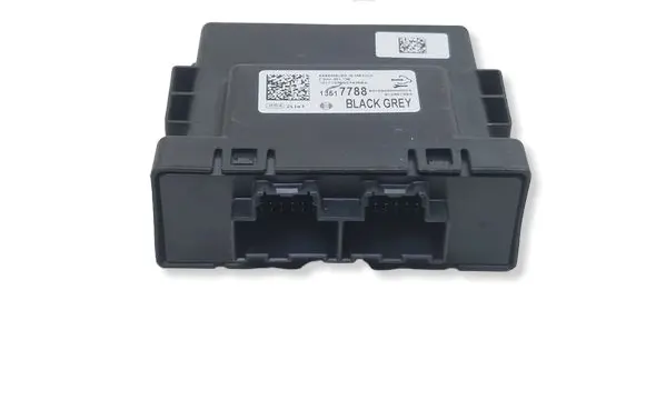 Opel Insignia B Parking PDC control unit/module 13517788