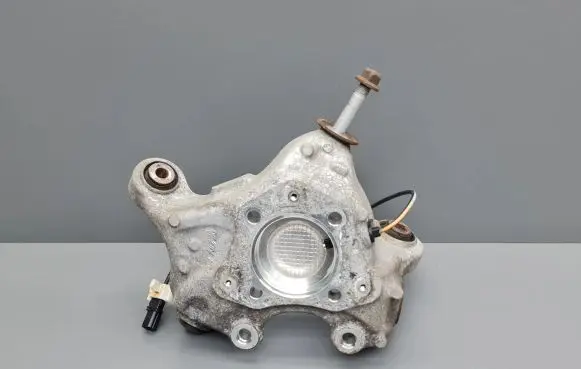 Honda Accord Rear wheel hub spindle/knuckle TC0L
