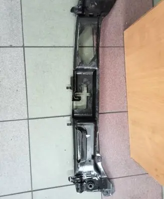 Volvo V50 Radiator trim 31217837