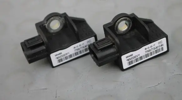 Honda CR-V Airbag deployment crash/impact sensor 77930T1GA010M4