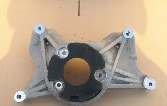 Tesla Model 3 Front wheel hub spindle knuckle