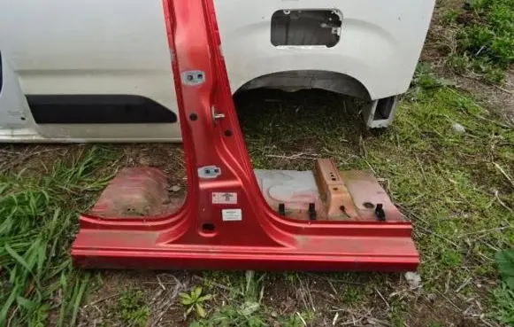 Renault Twingo III Other sill/pillar trim element