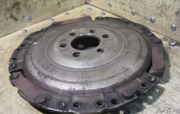 Volkswagen Golf IV Pressure plate SHAC3082308903 16J55KW
