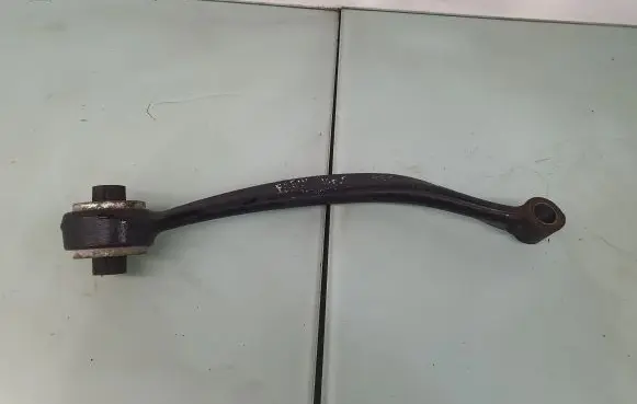 BMW X3 F25 Front control arm 6787673 31106787673