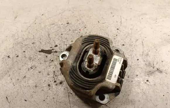 Jeep Grand Cherokee Gearbox mount 68103111AB