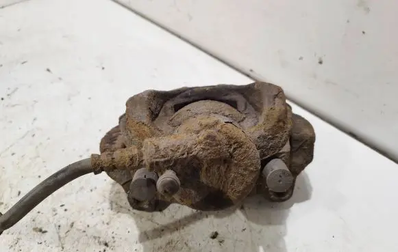 Volvo V70 Front brake caliper
