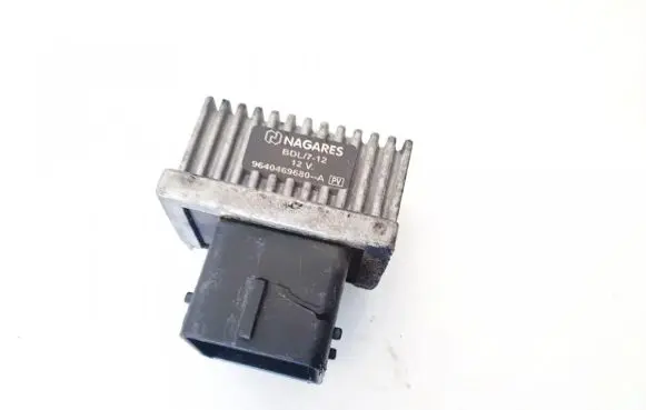 Nissan Qashqai Glow plug pre-heat relay 9640469680a