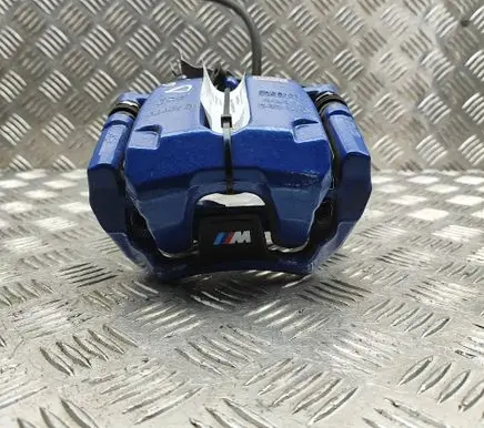 BMW X6 G06 Rear brake caliper 6887410