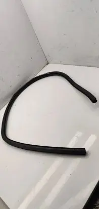 Volkswagen PASSAT CC Front door rubber seal 3c8867911