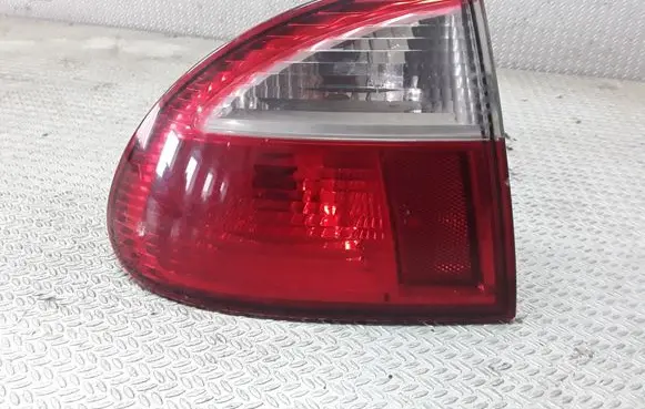 Seat Leon (1M) Rear/tail lights 1M6945111