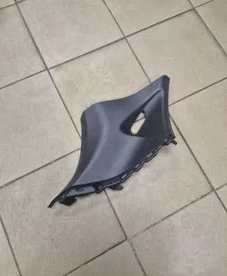 Toyota Yaris XP210 (C) pillar trim 62472K0020