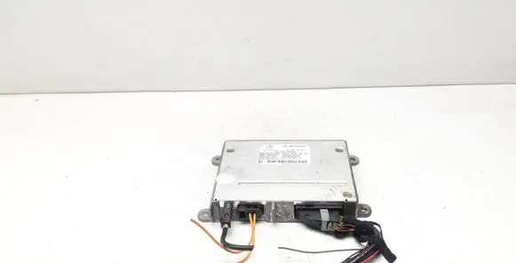 Mercedes-Benz E W211 Bluetooth control unit module A2118703226