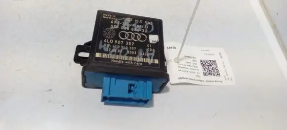 Audi A8 S8 D3 4E Light module LCM 5DF00888630 4L0910357