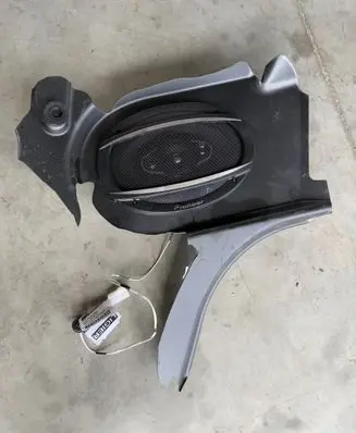 Ligier JS 60 Parcel shelf speaker 